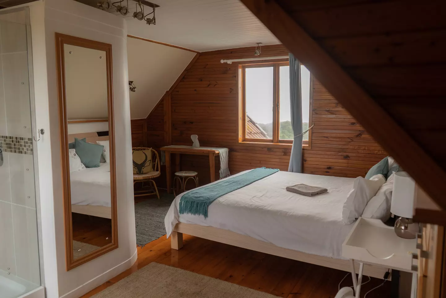 Interior Living & Lounge