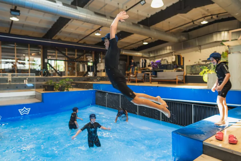 Kids Surfcamp: Beginner (8 - 14 Jahre) in den Sommerferien